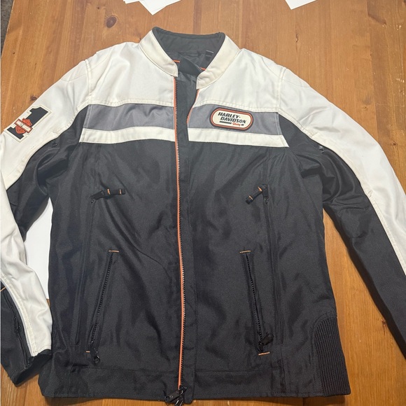 Harley-Davidson Black and White Leather Jacket - Picture 1 of 6